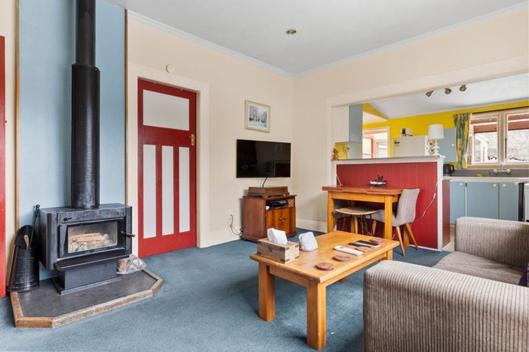 Photo of property in 4 Brockville Road, Glenross, Dunedin, 9011