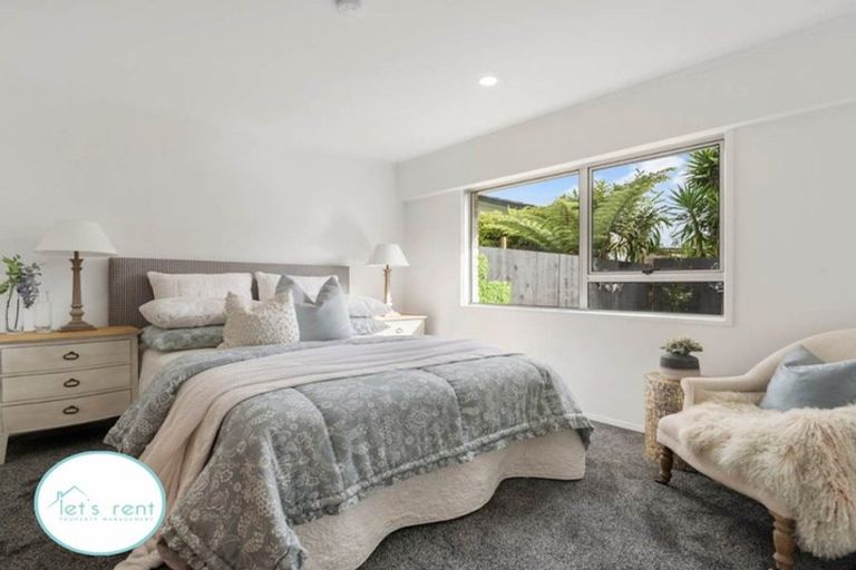 Photo of property in 2/21 Cosy Place, Howick, Auckland, 2014