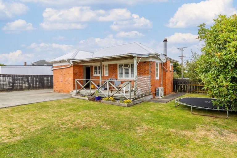 Photo of property in 36 Cuba Street, Marton, 4710