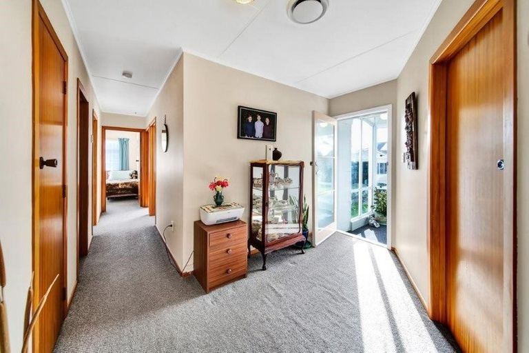 Photo of property in 52a Dixon Avenue, Hawera, 4610