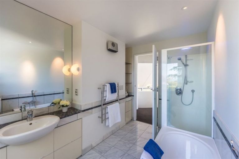 Photo of property in 142 Scarborough Road, Scarborough, Christchurch, 8081