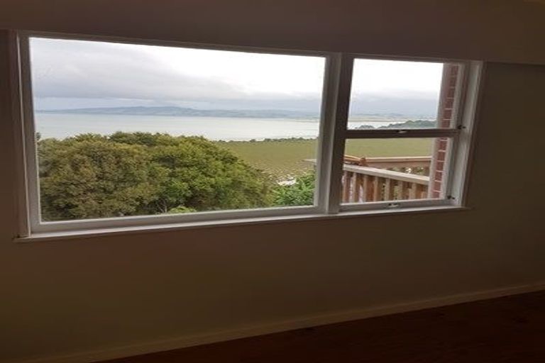 Photo of property in 9 Harbour View Road, Onerahi, Whangarei, 0110