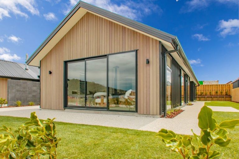 Photo of property in Northlake, 7b Bonspiel Road, Wanaka, 9305