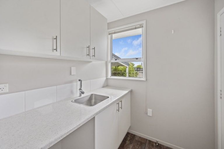 Photo of property in 34a Napier Road, Havelock North, 4130