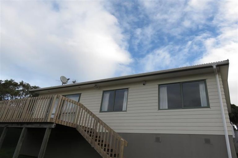Photo of property in 10 Aldern Road, Massey, Auckland, 0614