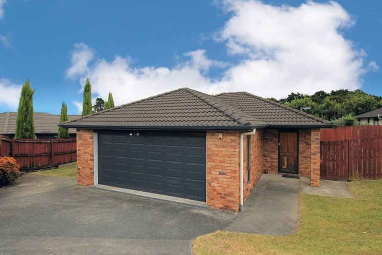 Photo of property in 6 Goh Place, Manurewa, Auckland, 2105