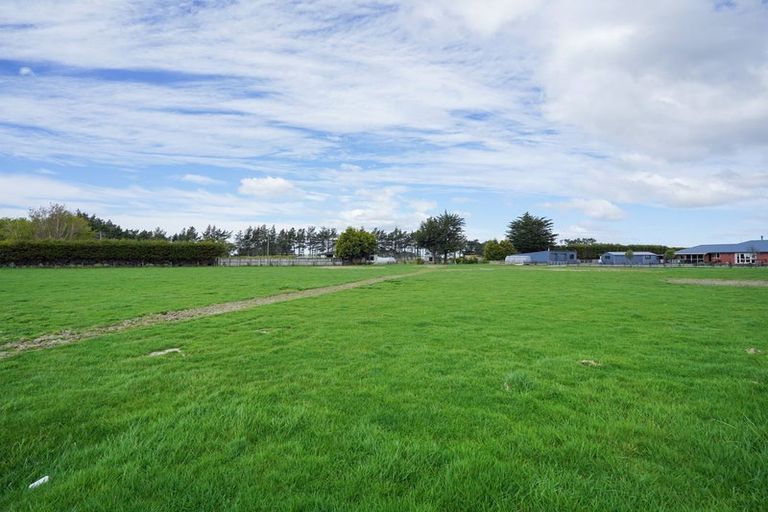 Photo of property in 381 Bay Road, West Plains, Invercargill, 9879