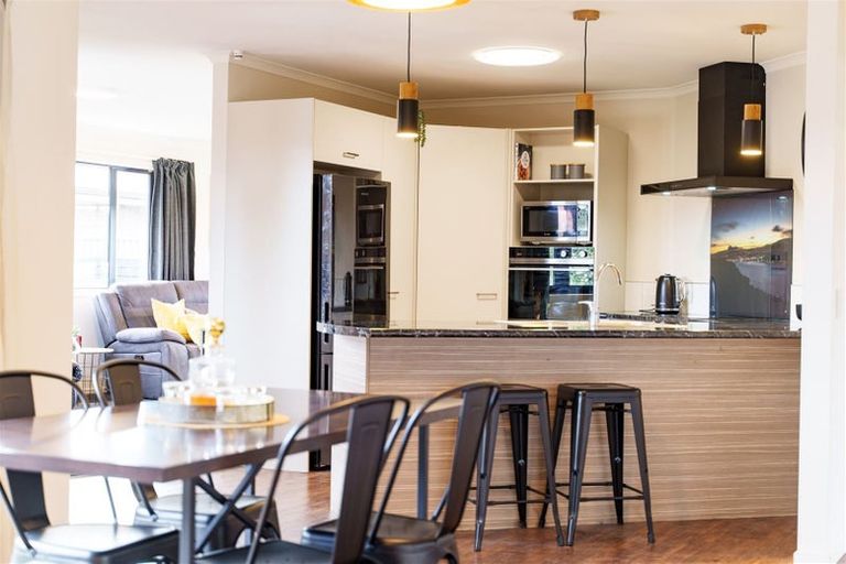 Photo of property in 199 Wingatui Road, Mosgiel, 9024