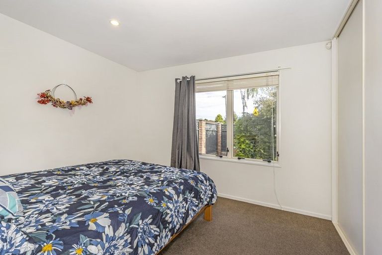 Photo of property in 138a Matsons Avenue, Papanui, Christchurch, 8053