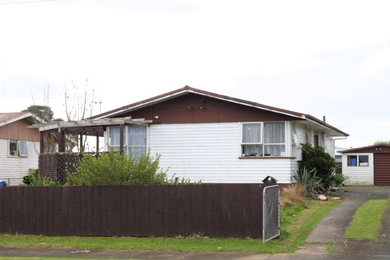 Photo of property in 29 Von Sturmer Street, Mangere East, Auckland, 2024