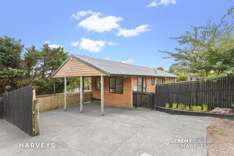 Photo of property in 66c Woodglen Road, Glen Eden, Auckland, 0602