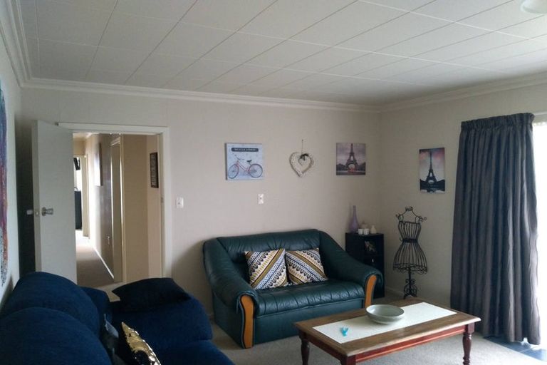 Photo of property in 50 Wilton Street, Levin, 5510