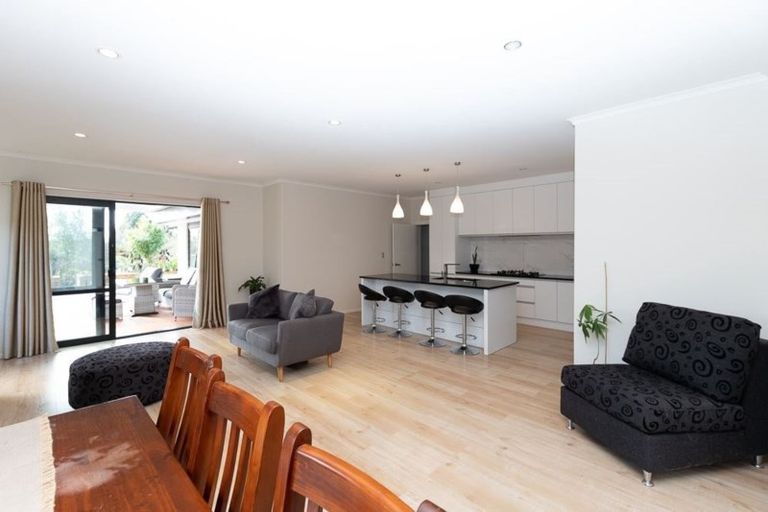 Photo of property in 70a Nevada Road, Silverdale, Hamilton, 3216