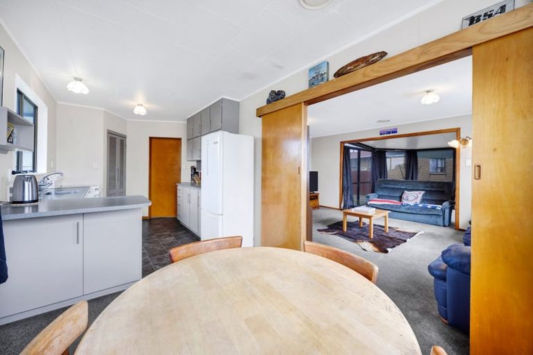 Photo of property in 6 Sunnyvale Street, Bell Block, New Plymouth, 4312