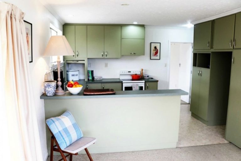 Photo of property in 17 Morris Road, Amberley, 7410