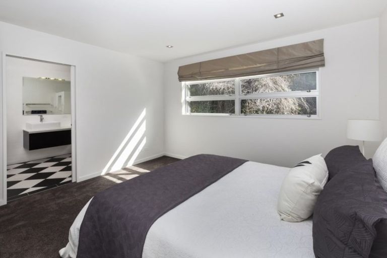 Photo of property in 101 Mount Pleasant Road, Mount Pleasant, Christchurch, 8081