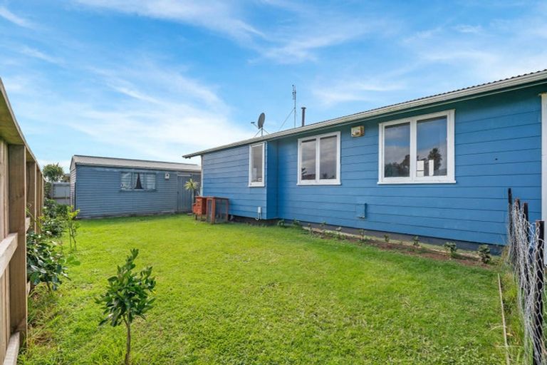 Photo of property in 74 Cranmere Crescent, Mangere East, Auckland, 2024