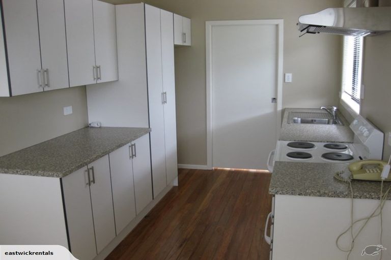 Photo of property in 3a Kelvin Road, Papakura, 2110