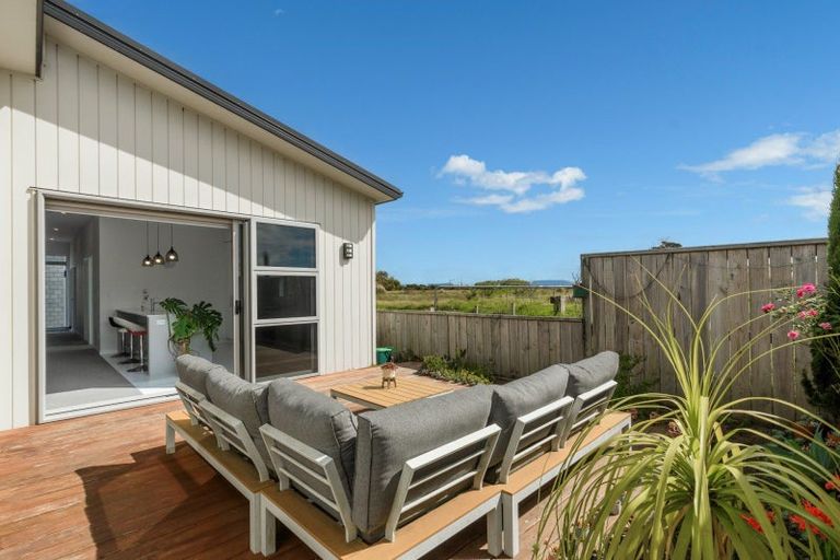 Photo of property in 40 Franks Way, Papamoa Beach, Papamoa, 3118