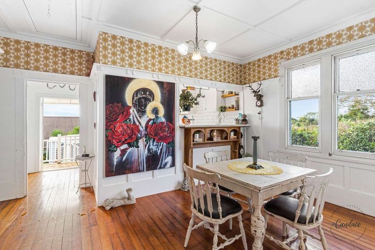 Photo of property in 15 Peverill Crescent, Papatoetoe, Auckland, 2025