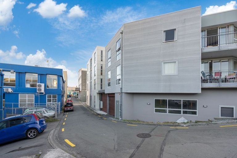 Photo of property in Hanson House, 1a/27 Hanson Street, Mount Cook, Wellington, 6021