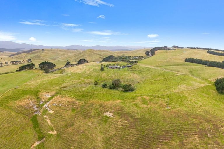 Photo of property in 1265 Babylon Coast Road, Omamari, Dargaville, 0373