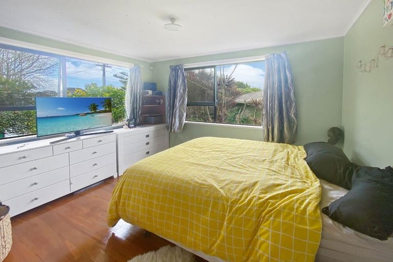 Photo of property in 75 Verbena Road, Birkdale, Auckland, 0626