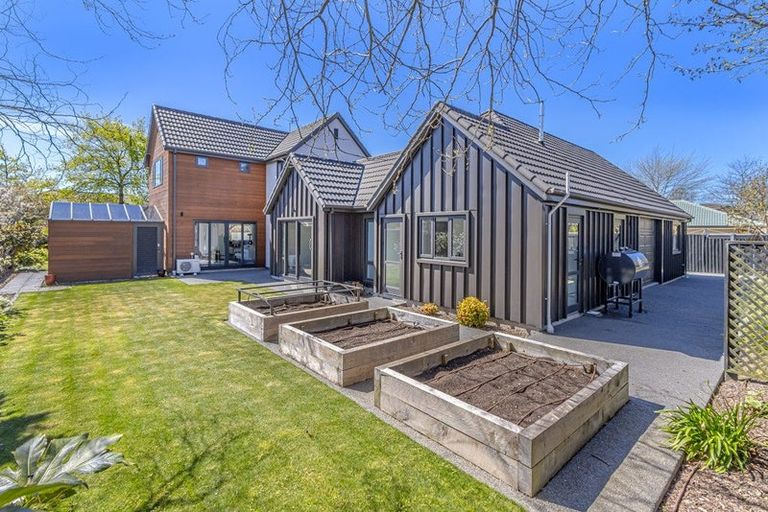 Photo of property in 153 Regent's Park Drive, Casebrook, Christchurch, 8051