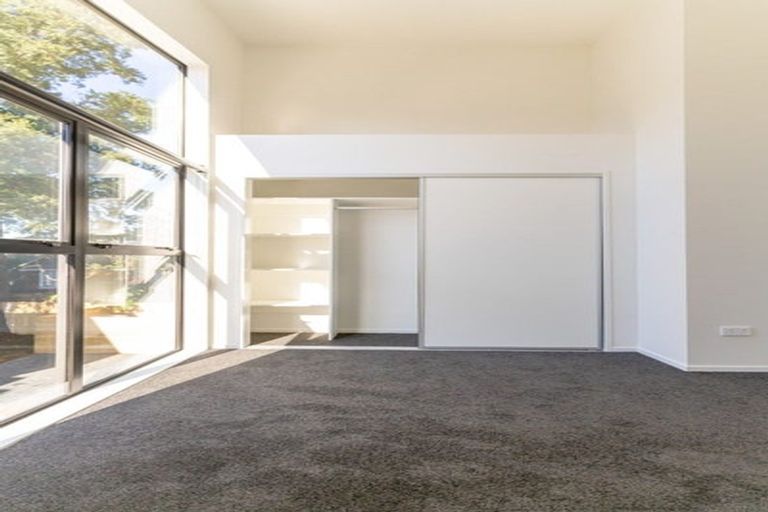 Photo of property in 13 Rangimarie Close, Opaheke, Papakura, 2113