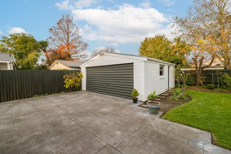 Photo of property in 8 Bletsoe Avenue, Spreydon, Christchurch, 8024