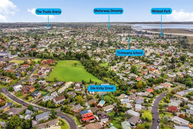 Photo of property in 1/24 Kirby Street, Glendene, Auckland, 0602