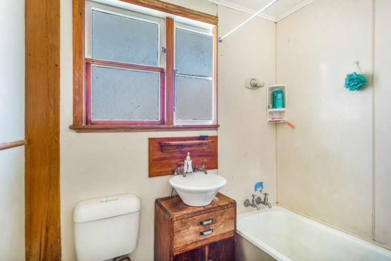 Photo of property in 125 Holland Road, Fairfield, Hamilton, 3214