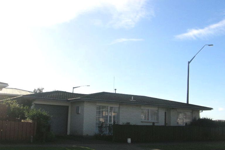 Photo of property in 2 Havelock Avenue, Highbury, Palmerston North, 4412