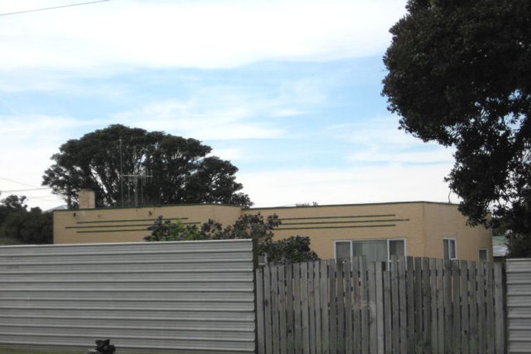 Photo of property in 44 Mosston Road, Castlecliff, Whanganui, 4501