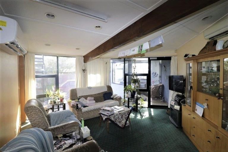 Photo of property in 20 Toia Street, Marton, 4710