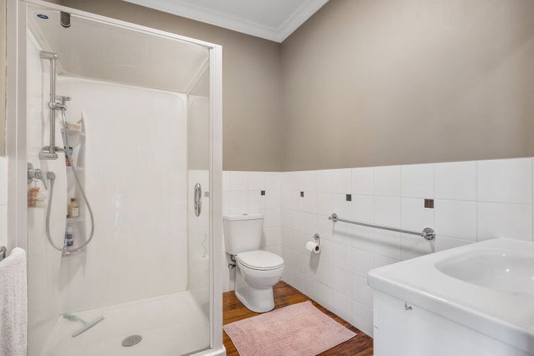Photo of property in 37 Burrows Street, Tauranga South, Tauranga, 3112