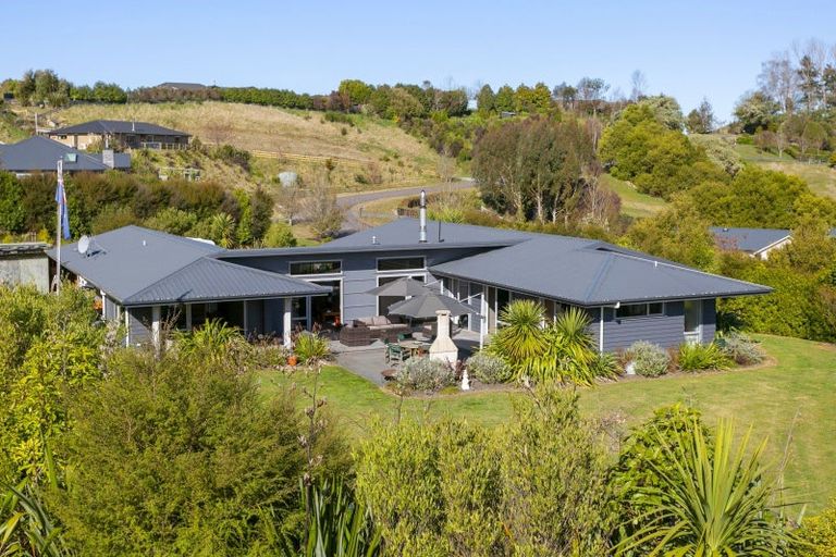 Photo of property in 54 Dalmore Way, Acacia Bay, Taupo, 3385