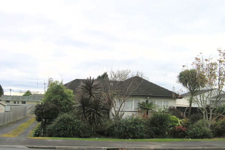 Photo of property in 26 Forest Lake Road, Forest Lake, Hamilton, 3200