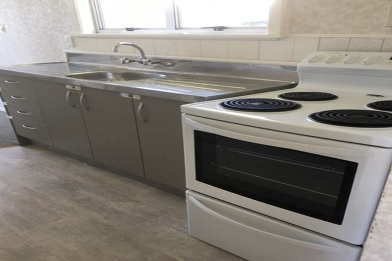 Photo of property in 25 Patricia Avenue, Hamilton East, Hamilton, 3216