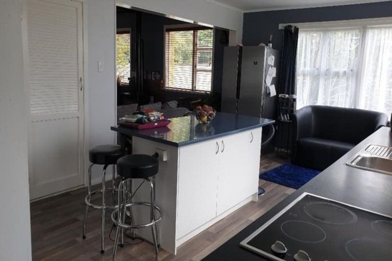 Photo of property in 26 Smith Street, Waverley, 4510