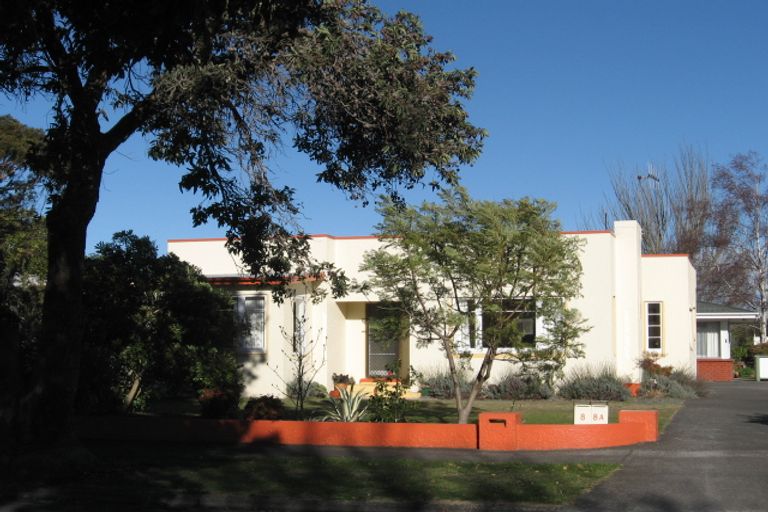 Photo of property in 8 Logan Avenue, Marewa, Napier, 4110