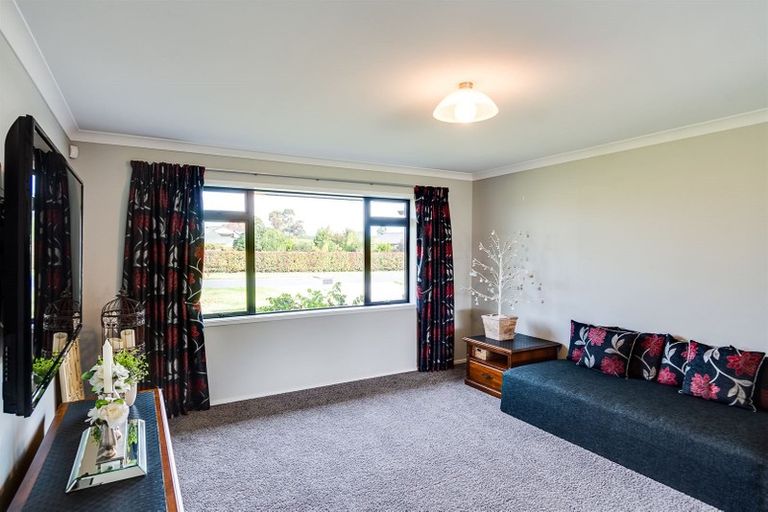 Photo of property in 62 Mcelwee Street, Jervoistown, Napier, 4112