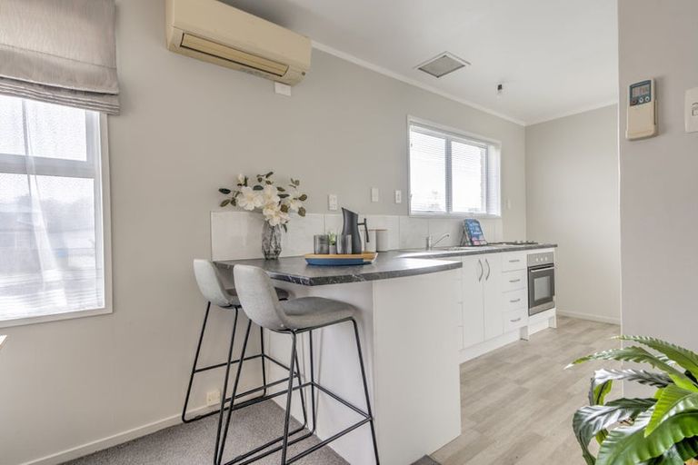 Photo of property in 73 Bremworth Avenue, Dinsdale, Hamilton, 3204