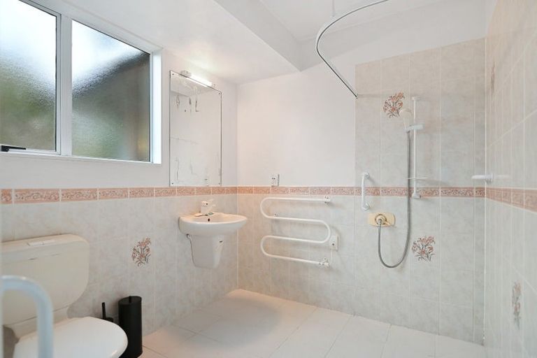 Photo of property in 14 Montana Avenue, Ilam, Christchurch, 8041