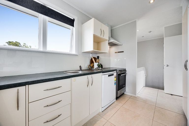 Photo of property in 142 Glamorgan Drive, Torbay, Auckland, 0630