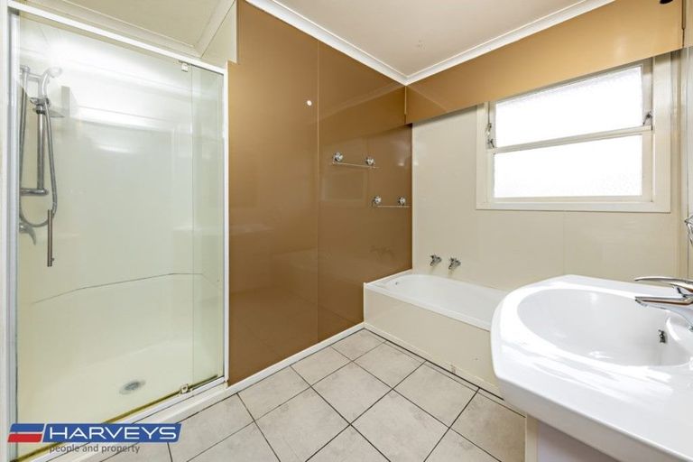 Photo of property in 4 Butterworth Avenue, Opaheke, Papakura, 2113