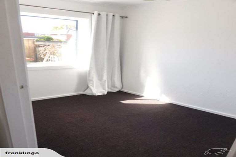 Photo of property in 16 Milford Avenue, Calton Hill, Dunedin, 9012