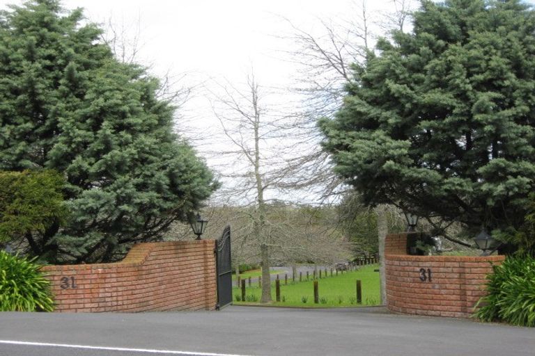 Photo of property in 31 Brigham Creek Road, Whenuapai, Auckland, 0618