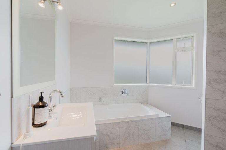 Photo of property in 240 Waring Road, Taupiri, 3791