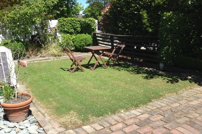 Photo of property in 54a Straven Road, Riccarton, Christchurch, 8011